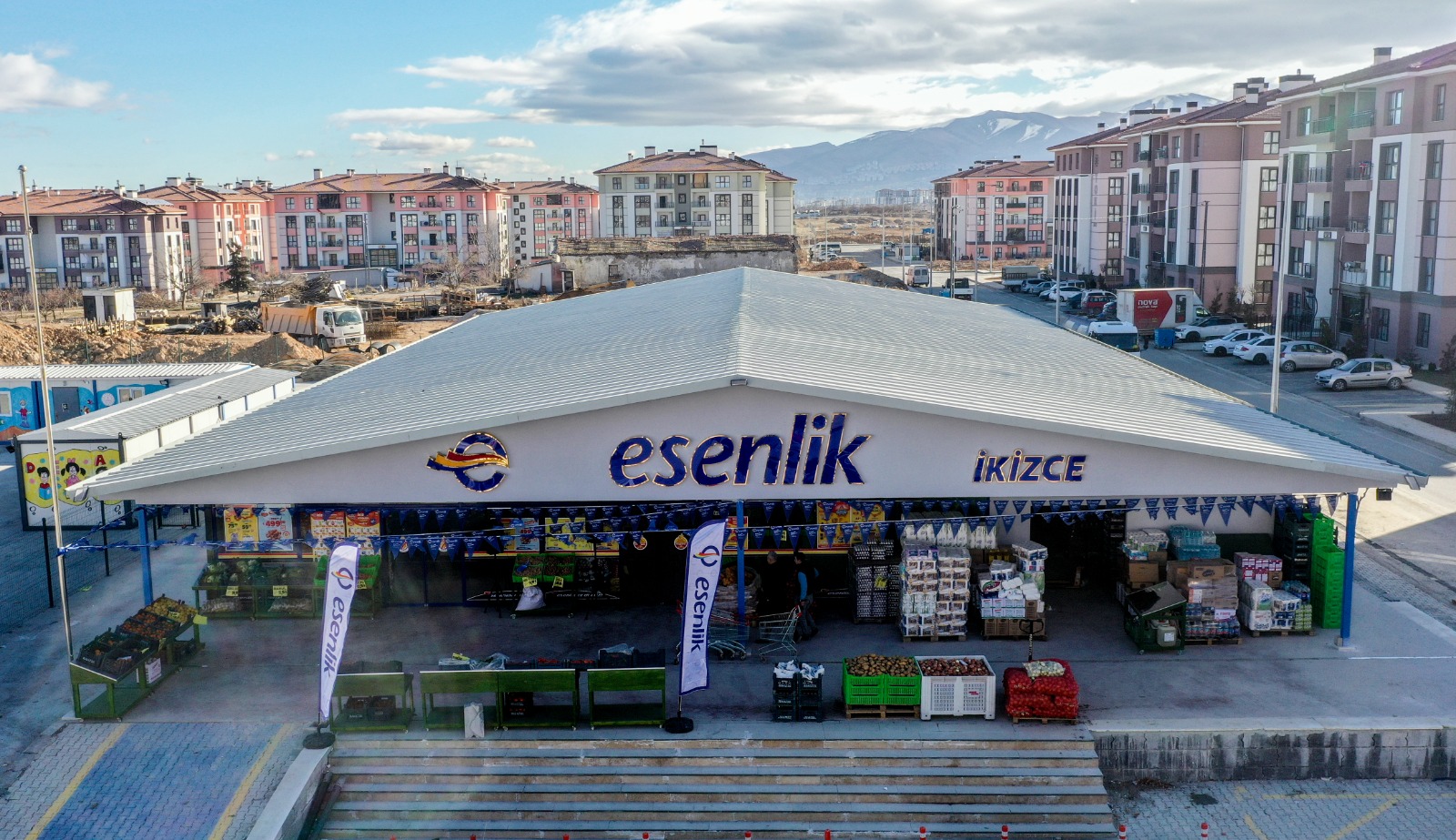 Esenlik Market: 1990'dan Bugüne Malatya'nın Güvenilir Adresi